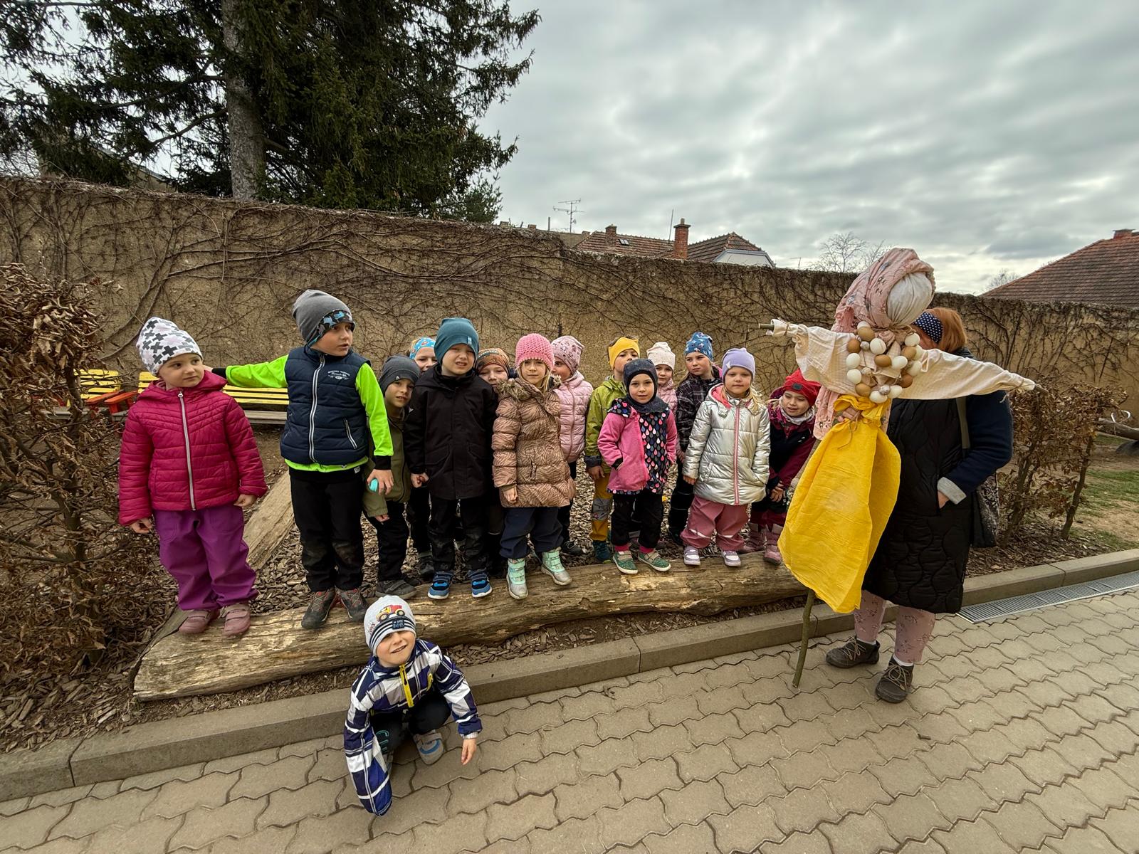 2025-03-30-Vynášení Morany-3.jpg